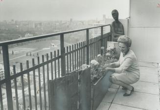 In a two storey penthouse over-looking Toronto, is one of the most outstanding collections of art and sculpture in North America. It belongs to the Samuel J. Zacks