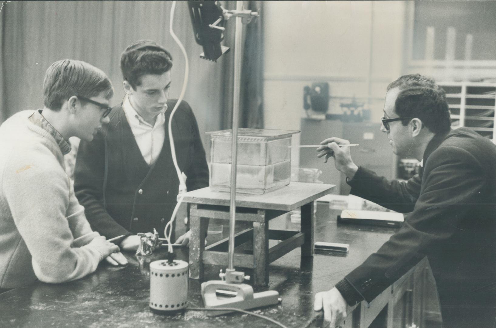 Laboratory Physics class is in progress in Danforth Technical School