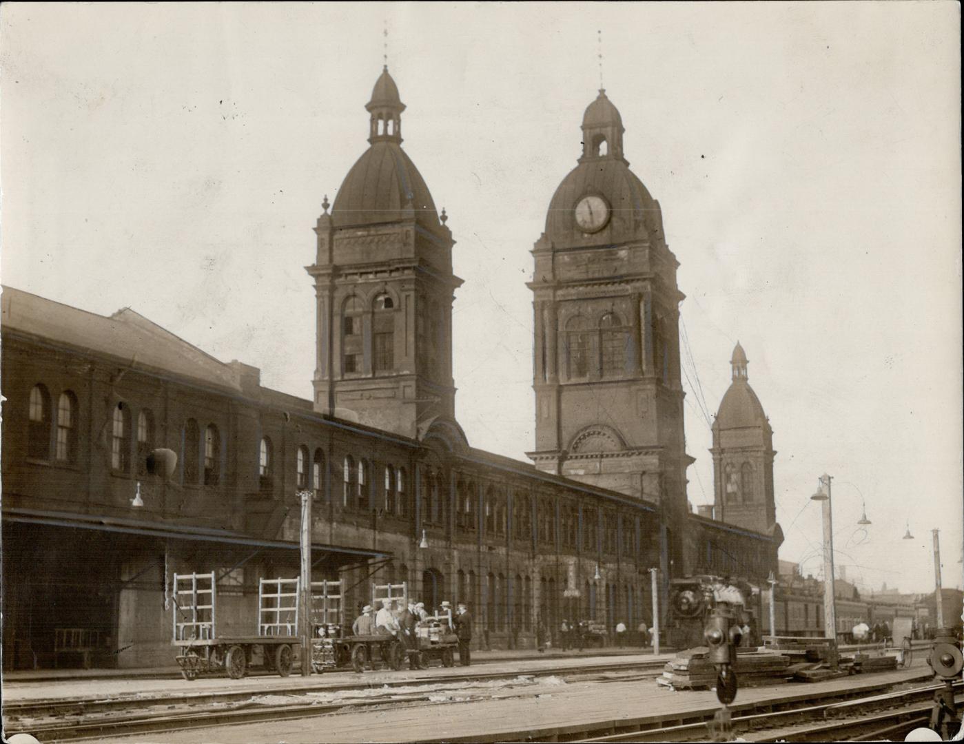 Part of old Union station to be wrecked