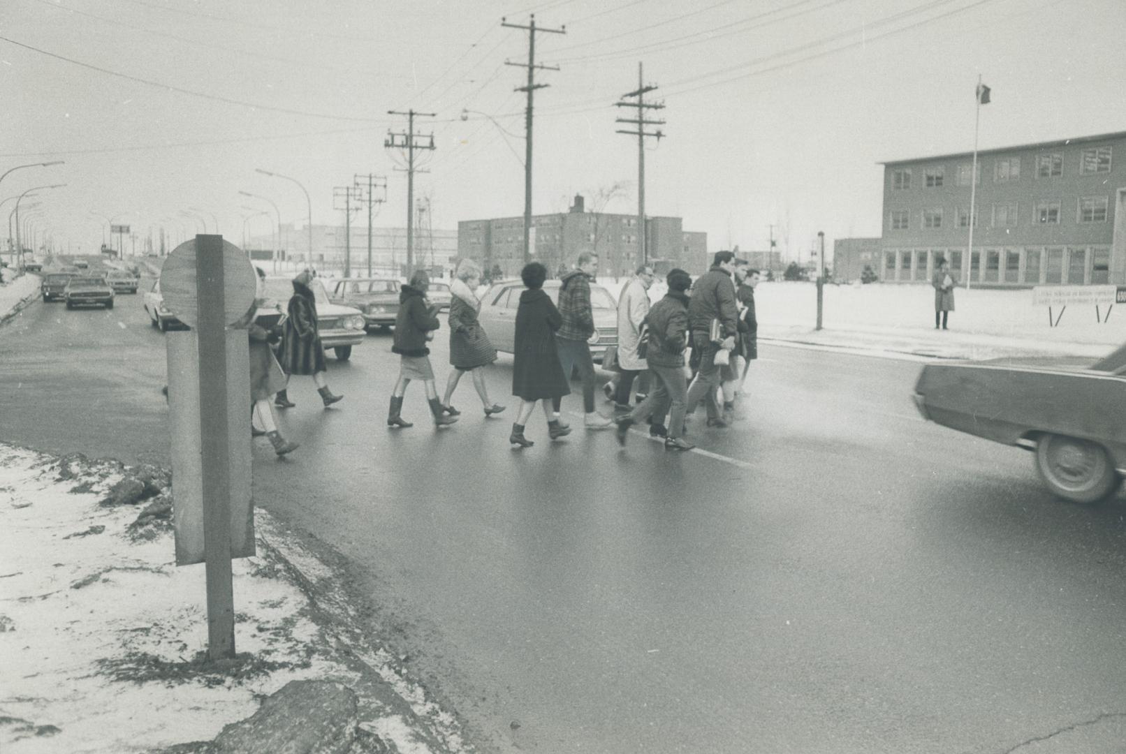 Bathurst heights collegiate students swarm onto busy Lawrence Ave