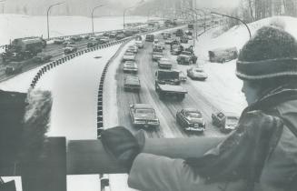 Traffic on the Don Valley Parkway was creep and crawl yesterday even before the rush hour started