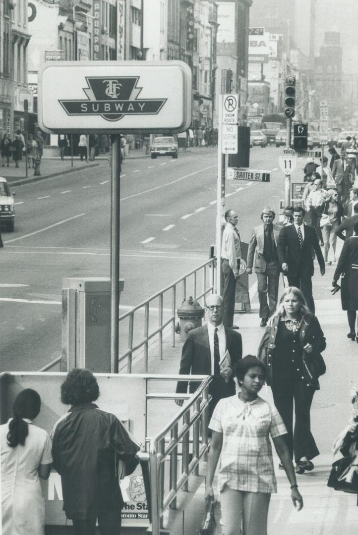 Canada - Ontario - Toronto - Transit Commission - Subways - Yonge Subway - Stations - 1980 and on