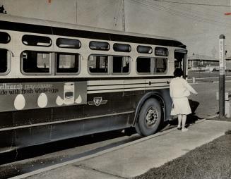 Girl catches churchill heights bus