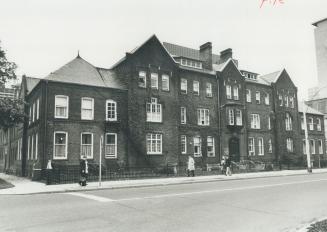 Laughlen Lodge, Elm St. for elderly people