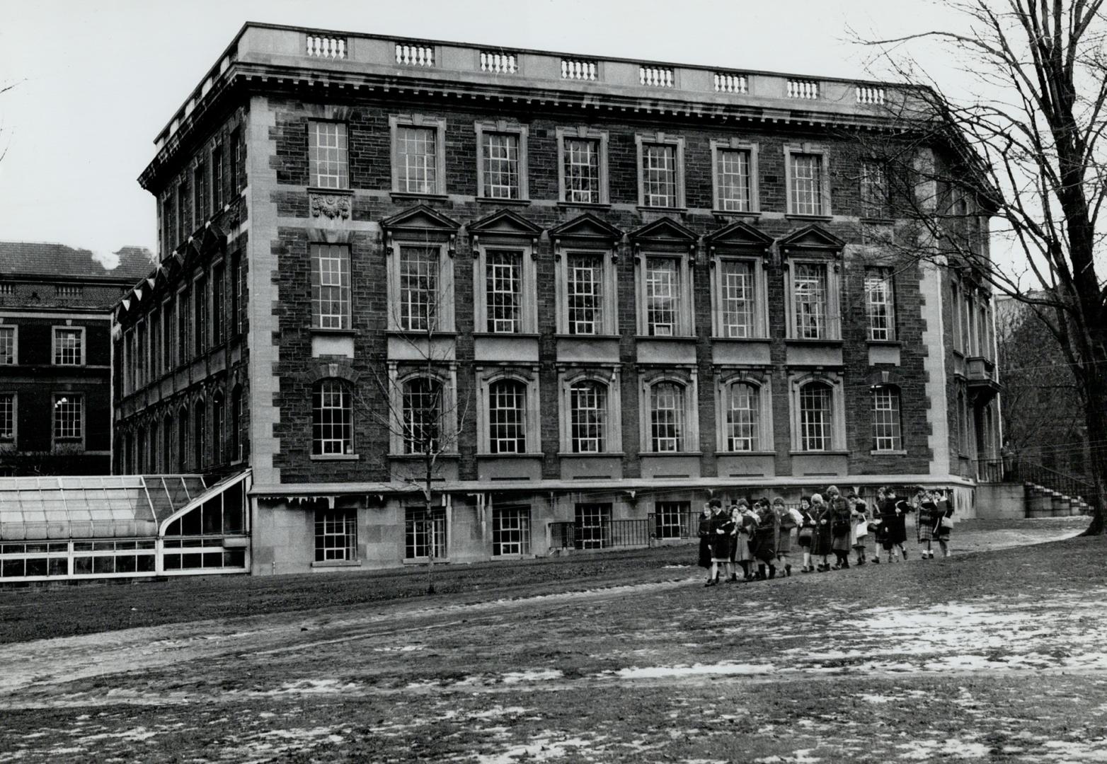 Botany Bldg of U of T north west corner of college and Queens Plecers west [Incomplete]