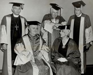 James cardinal McGuigan was among distinguished Canadians presented with honorary degrees last nigth at University of Toronto graduation exercises. Th(...)