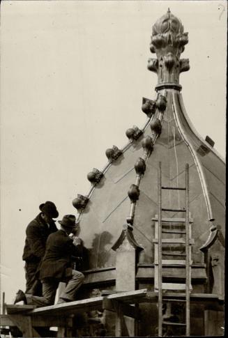 Putting sheet coffer on trinity college dome [Incomplete]