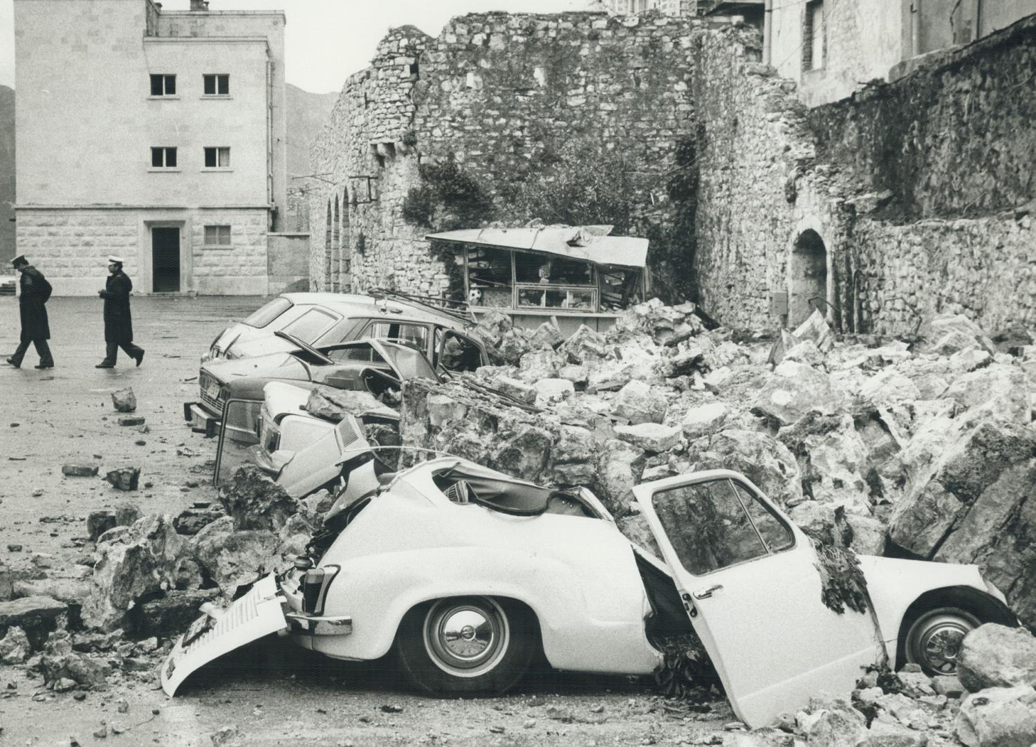 Walls of STARI GRAD BUDVA collopse are this formed cars