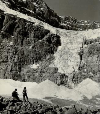 Ten Minutes' walk from the end of the highway takes hikers to the foot of Glacier of the Angel, on Mt