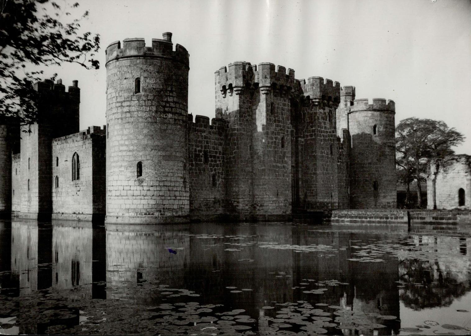 Many ancient castles still survive in the British Islers but few in such perfect condition as Bodian Castle, Sussex