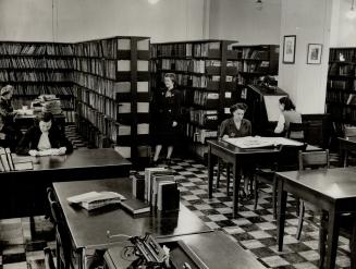 Canada - Ontario - Toronto - Toronto Star - Historic - Library