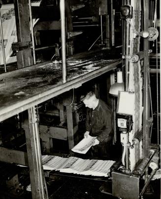 Canada - Ontario - Toronto - Toronto Star - Buildings - 80 King St W - Interior - Press Room (2 of 2 files)