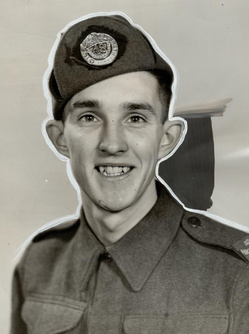 Pte. Donald A. Jacobs, 19, formerly a member of the business office staff of The Star, has enlisted with the 48th Highlanders. [Incomplete]