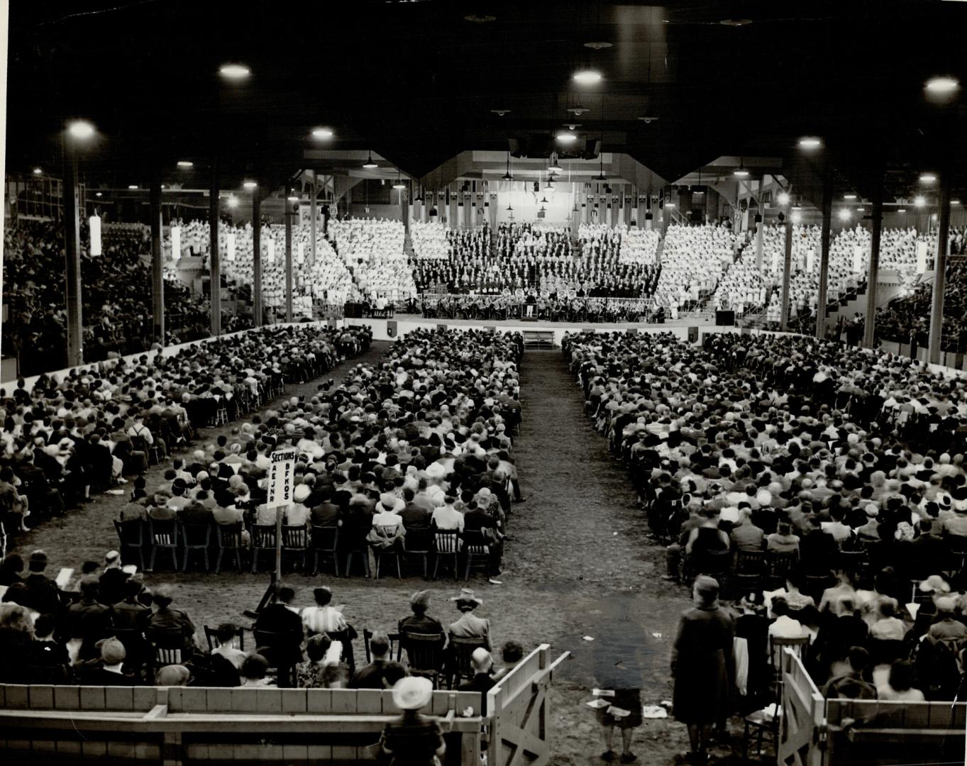 2,000 Performers repeat their first success, to great Acclaim, They did it against Saturday night the Coliseum chorus repeated its magnificent performance of Thursday, and if possible bettered it