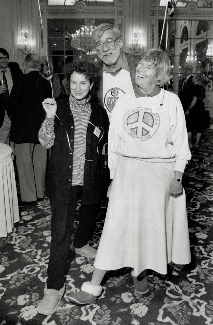 Dressed for comfort Authors Margaret Atwood, Peter Gzowski and June Callwood enjoy dinner party in clothes they'd normally wear for reading