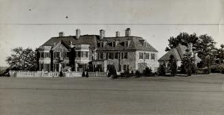 The H.R. Bain residence at Oriole, Ont