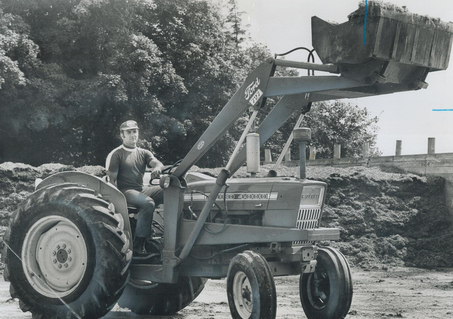 Maple Leafs' veteran Bobby Baun is one of the hardest working players during the off-season