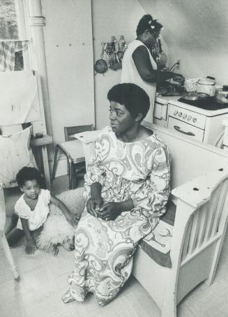 Singer Salome Bey with daughter Tuku, 2 1/2