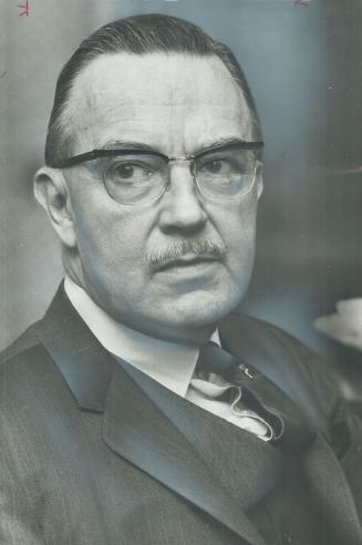 Charles Bick became police commission chairman 13 years ago and proved a former optometrist could do a good job overseeing the police