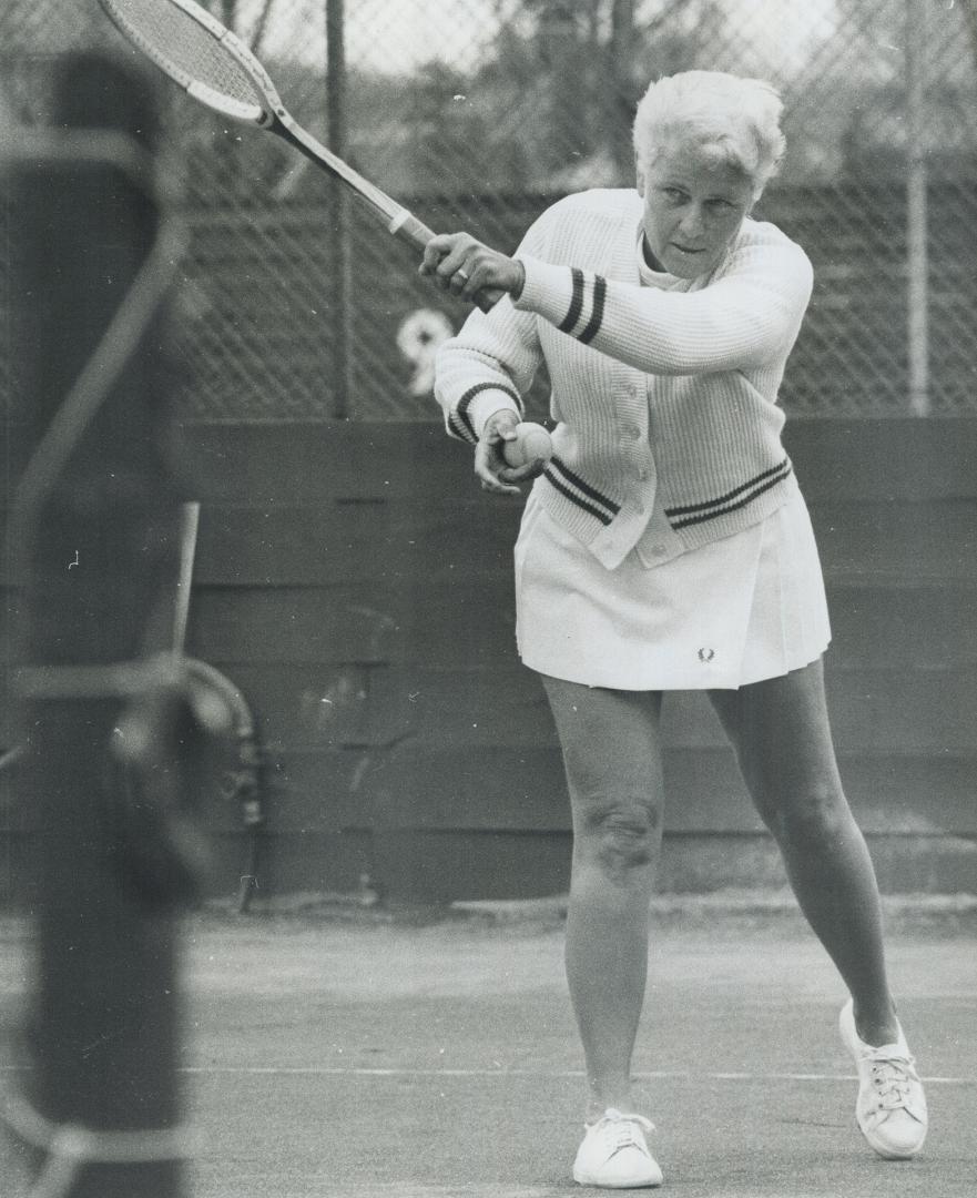 Brown, Louise (tennis)