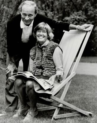 Trent frayne, a sportswriter who knows how to tell a good story, with his wife, journalist June Callwood