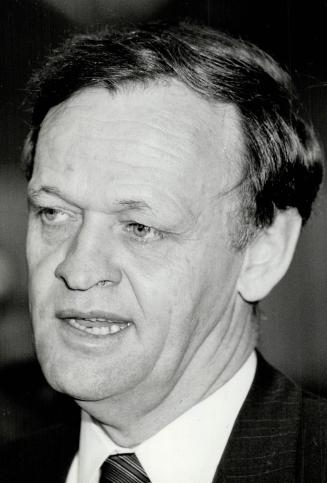 Jean Chretien: Odd man out