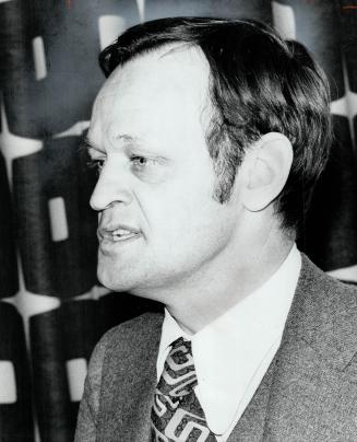 Chretien, Jean -Portraits -upto 1977