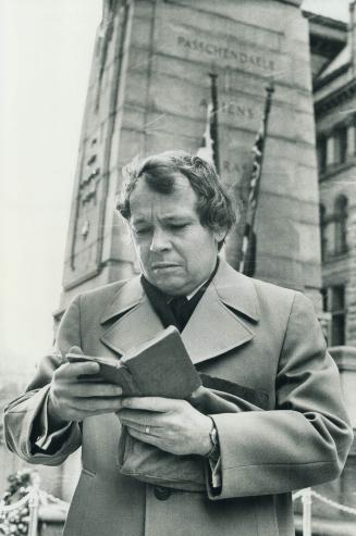 Crombie, David (portraits - 1973)