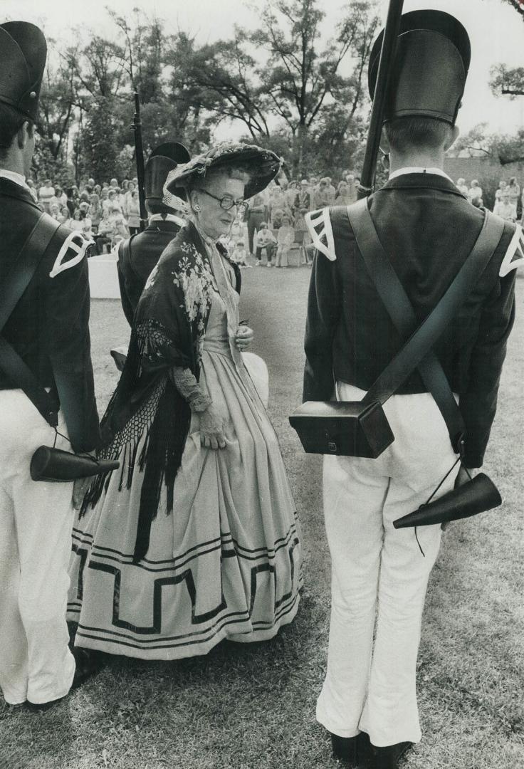 True reviews the old guard. East York Mayor True Davidson, 71, wears period dress to review guard, also in the look of long ago, in Todmorden Mills Hi(...)