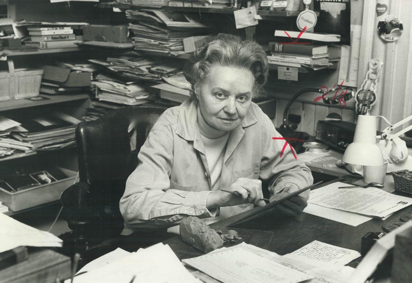 'There is really magic in a medal,' says Dora de Pedery Hunt, Canada's leading art medal-maker