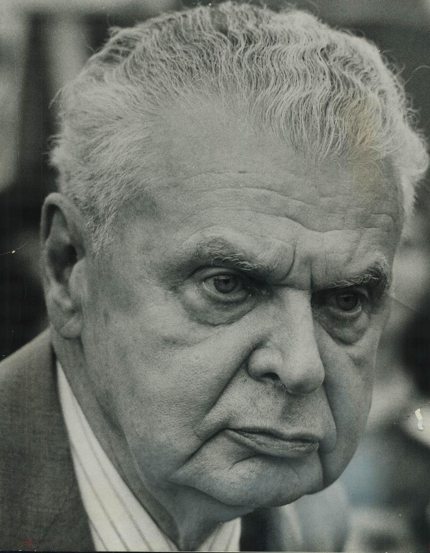 Diefenbaker, John (portraits 1974 - 1975)