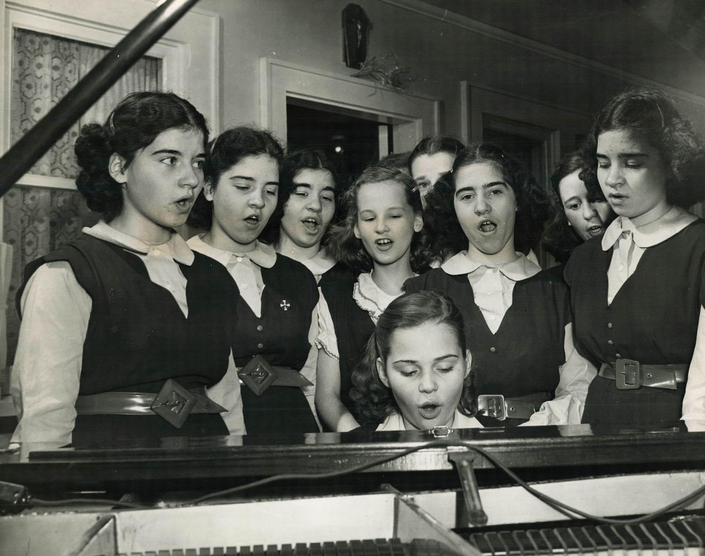 Dionne Quintuplets - 1948