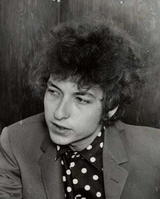 Folk-Rock singer Bobby Dylan who flew to Toronto in his own plane