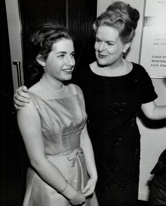 Maureen Forrester with Janis Orenstein