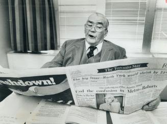 Looking over Star report on Robarts findings, 82-year-old Fred Gardiner, Metro Toronto's first chairman, paid tribute to the former Ontario premier fo(...)