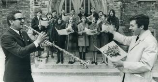 In a patriotic outburst Lloyd Bradshaw leads choir in 'Canada', Bobby Gimby blows horn