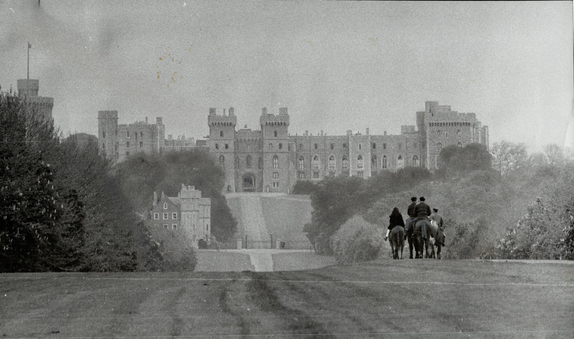 Windsor castle, not far from the city of London, is a major tourist attraction as well as the royal residence