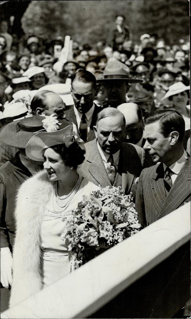 At lower right their majesties are shown during their visit to Guelph