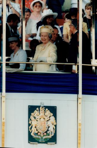 Queen's Plate Jean Christien behind