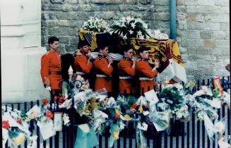 Royal Family - Diana, Princess of Wales (Death and Funeral)