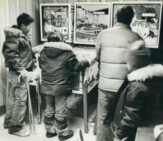 Broughton Island: Pinball machines in the dining room in Tony Moss-Davis' place