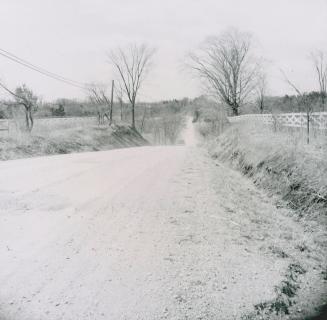 Finch Avenue East looking to west from 1/4 mile west of Leslie Street