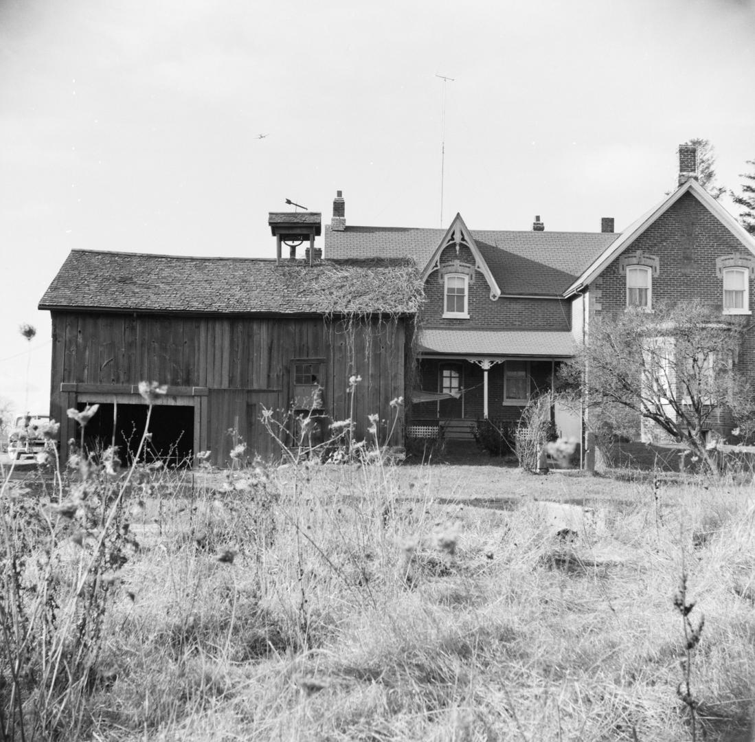 Looking towards the east side of the Snider house on the south side of Finch Avenue West, east …