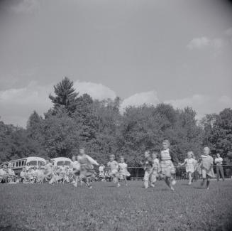 Willowdale Baptist Church picnic at Woodland Park on the north side of Steeles Avenue East, opposite the north end of Scarborough's Reesor Road