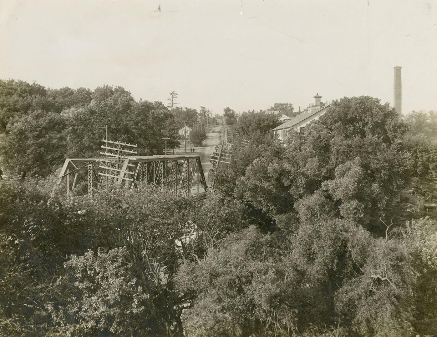 Old Dundas St., looking east across bridge over Humber River, Toronto, Ontario