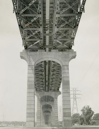 Mass of supports which carry the skyway above the Burlington gap give some idea why the price of the bridge was breaktaking $19,000,000 to start