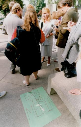 Homolka, Karla - Officials and Spectators