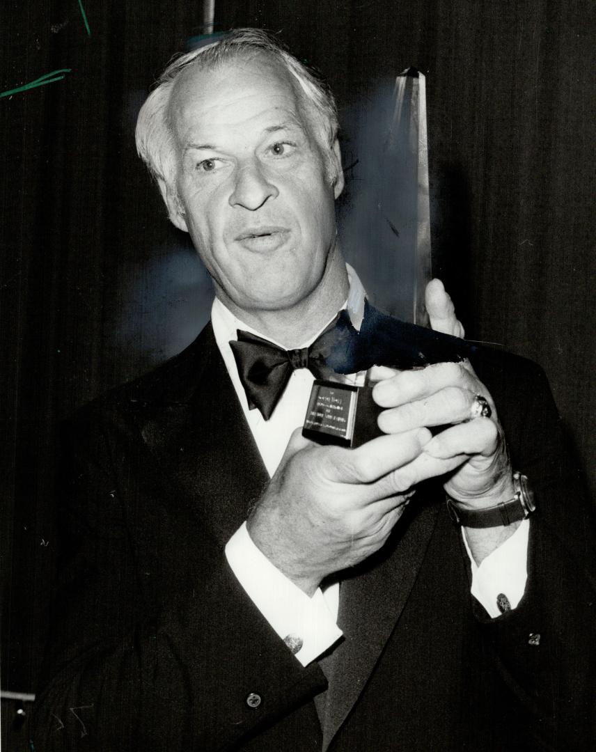 NHL's best and worst. Poll rates Gordie Howe tops