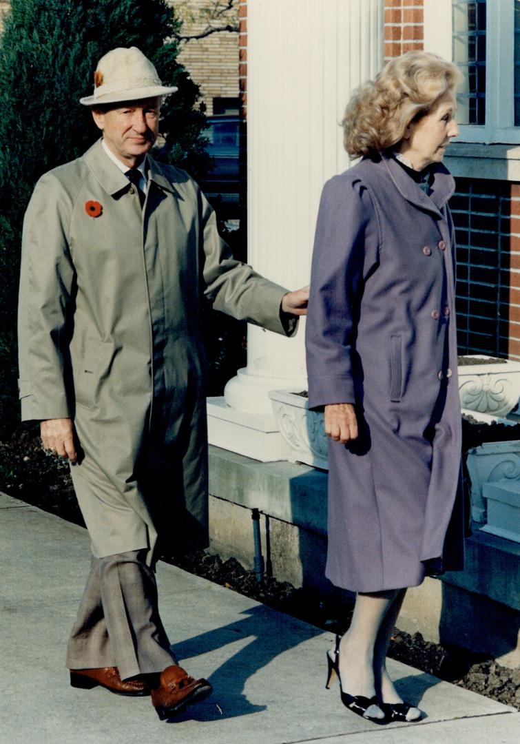 Farewell to a friend: Punch Imlach and his wife: Dodo: pay their respects to King Clancy at the Humphrey Funeral Home yesterday