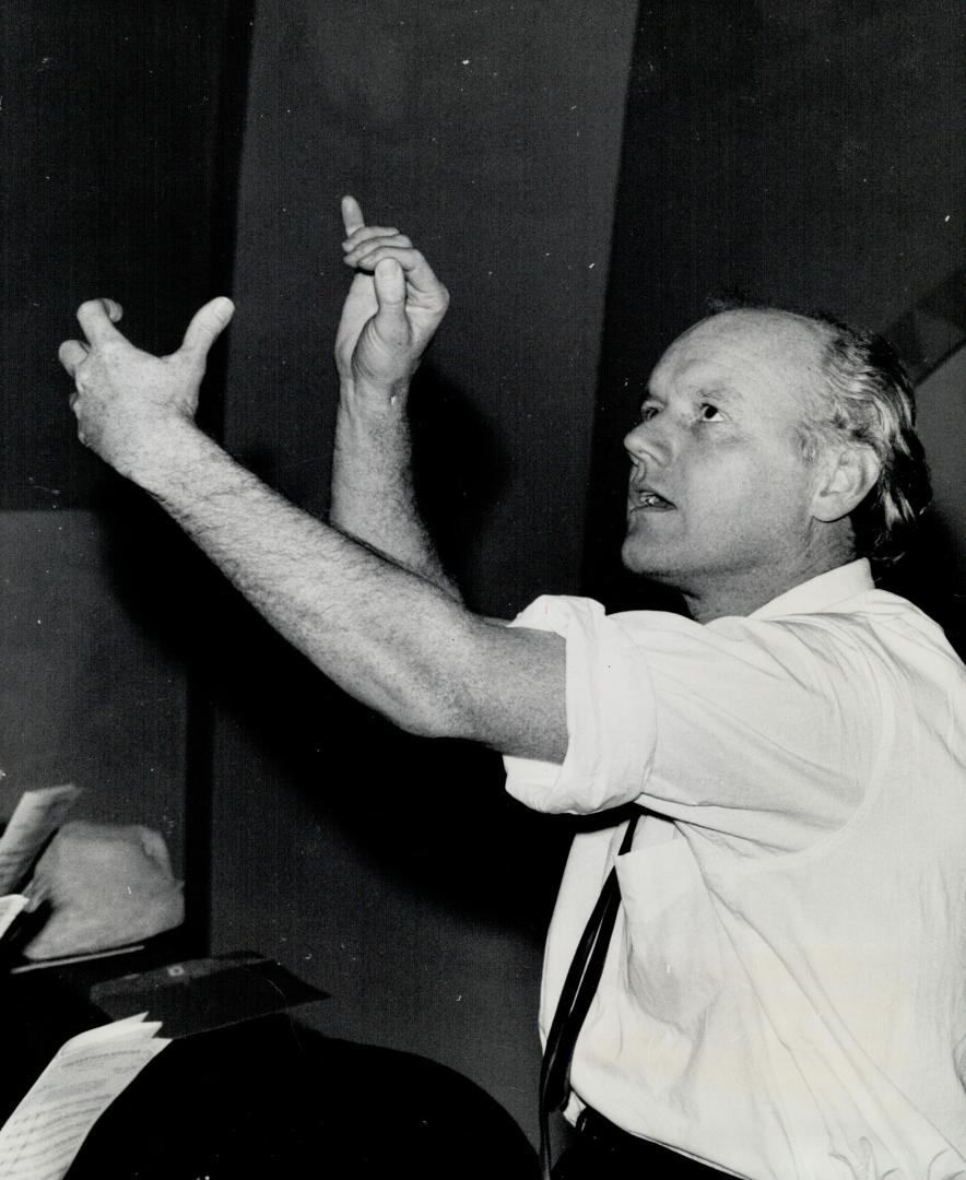 Elmer Iseler - Choir conductor